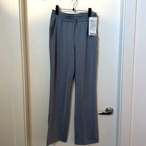 【NWT】Lululemon softstreme high rise pant regular